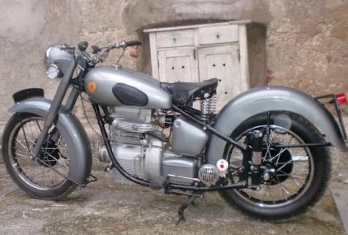 Sunbeam S8 500