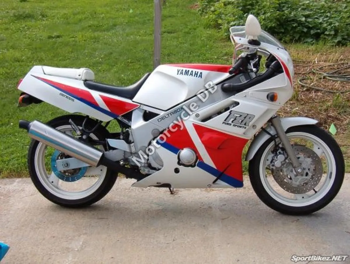 Yamaha FZR 600 (reduced effect)