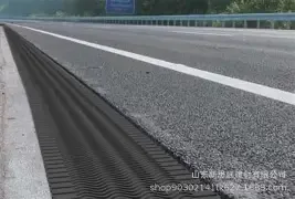 Yamaha R 3