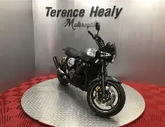 Yamaha XJR 1300