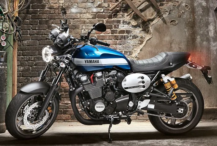 Yamaha XJR 1300