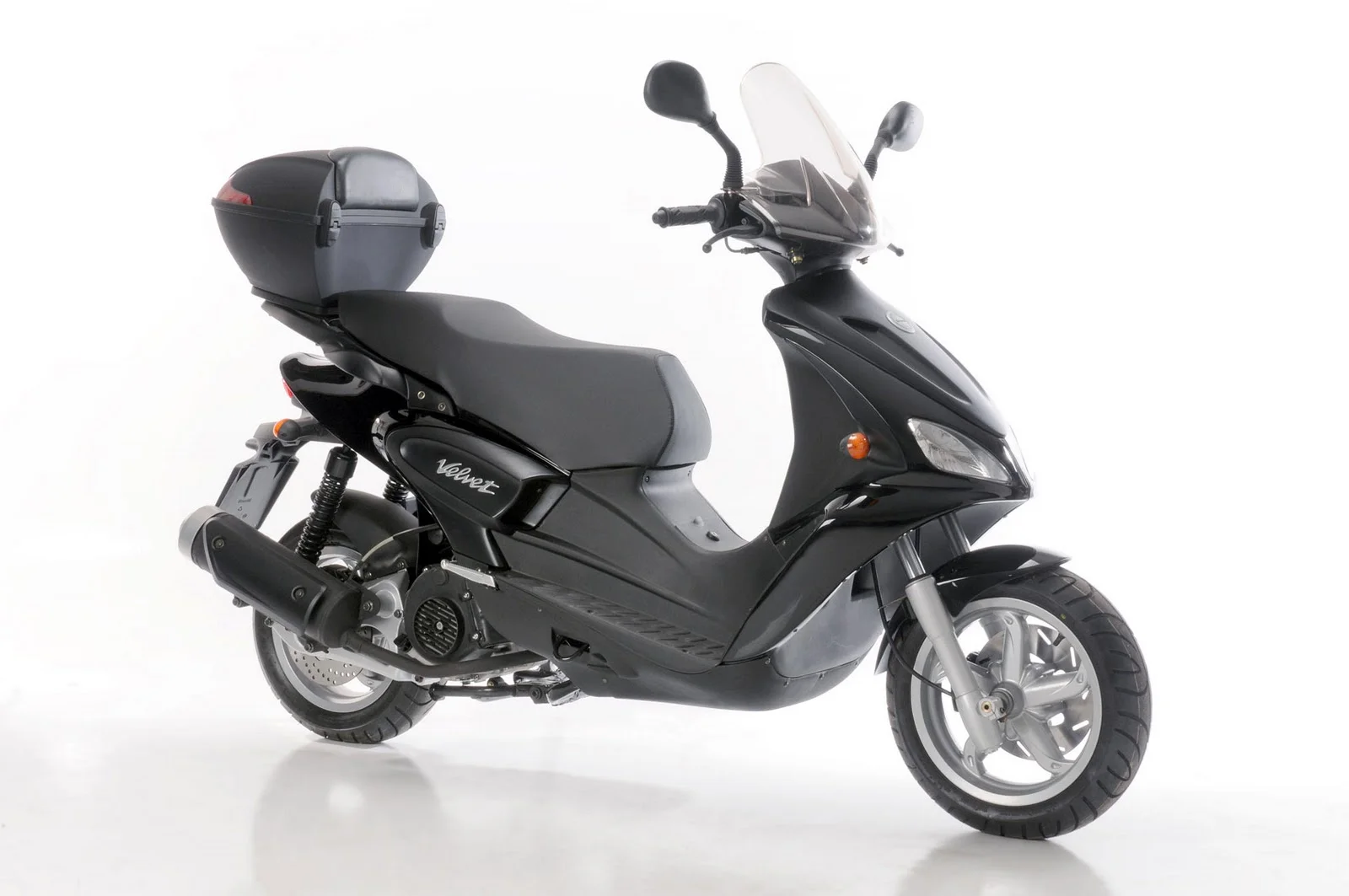 Benelli Velvet 125