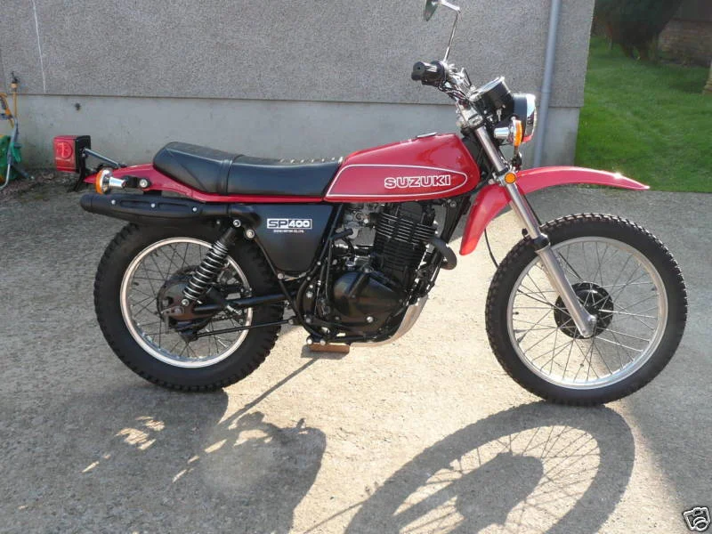 Suzuki SP400