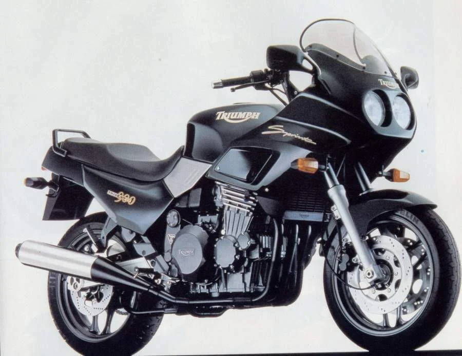 Triumph Sprint 900