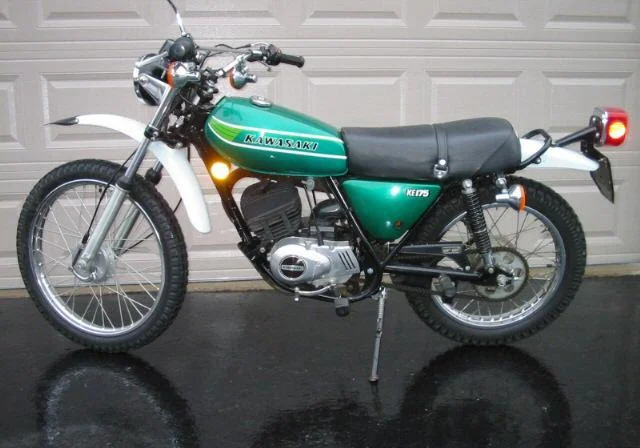 Kawasaki KE 175
