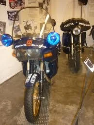 Sanglas 400 Y