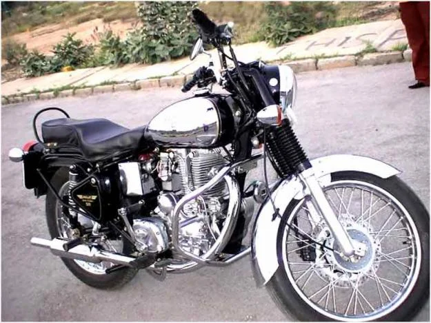 Enfield Bullet Machismo