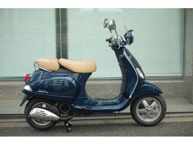 Vespa LXV 125