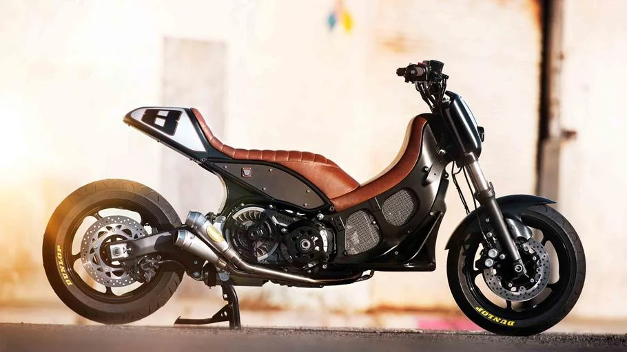 Yamaha TMAX Hyper Roland Sands