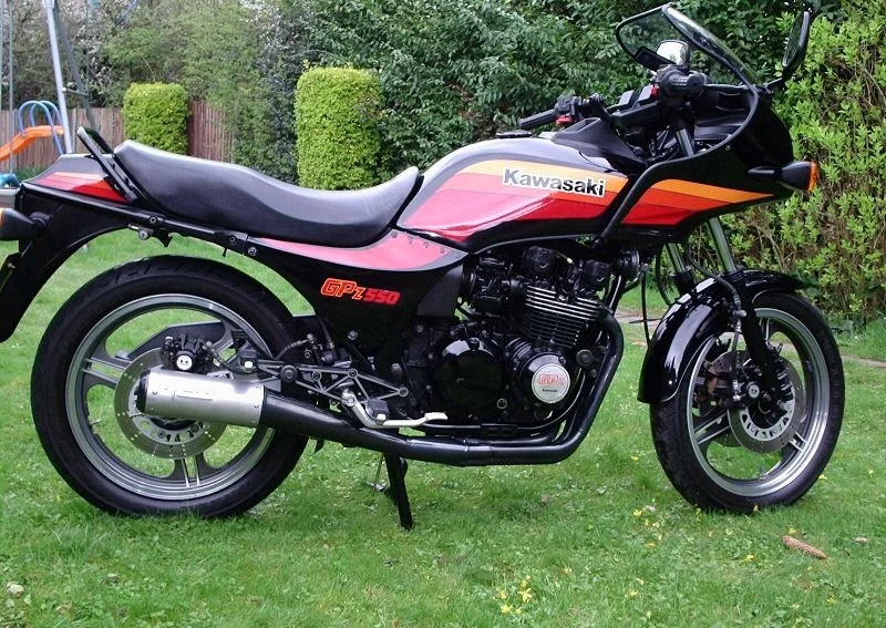 Kawasaki GPZ 550