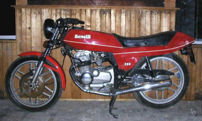 Benelli 654
