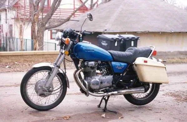 Yamaha XS 400
