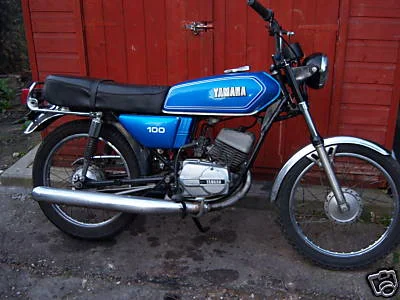 Yamaha RS 100