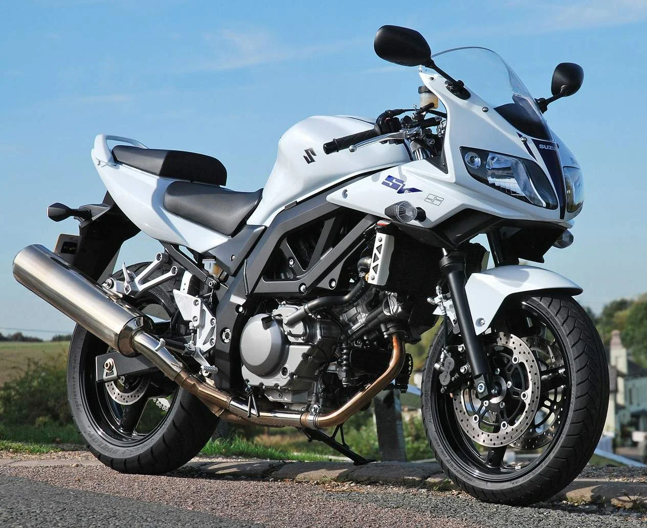 Suzuki SV650SF
