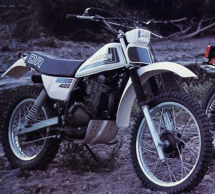 Suzuki DR 400 S