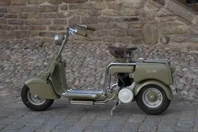 Lambretta 125M