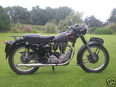 AJS 16M