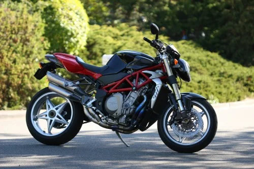 MV Agusta Brutale 910