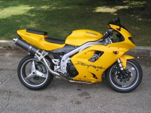 Triumph Daytona 955i