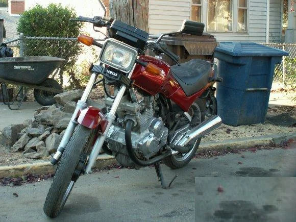 Yamaha XS 400 DOHC