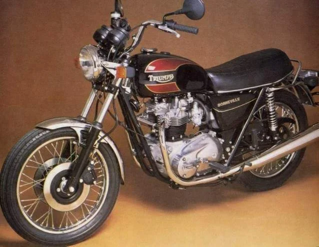 Triumph T 140 E Bonneville