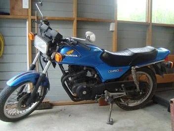 Honda CB 250 RS
