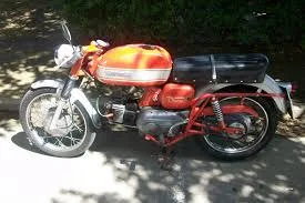 Aermacchi Ala Bianca 175
