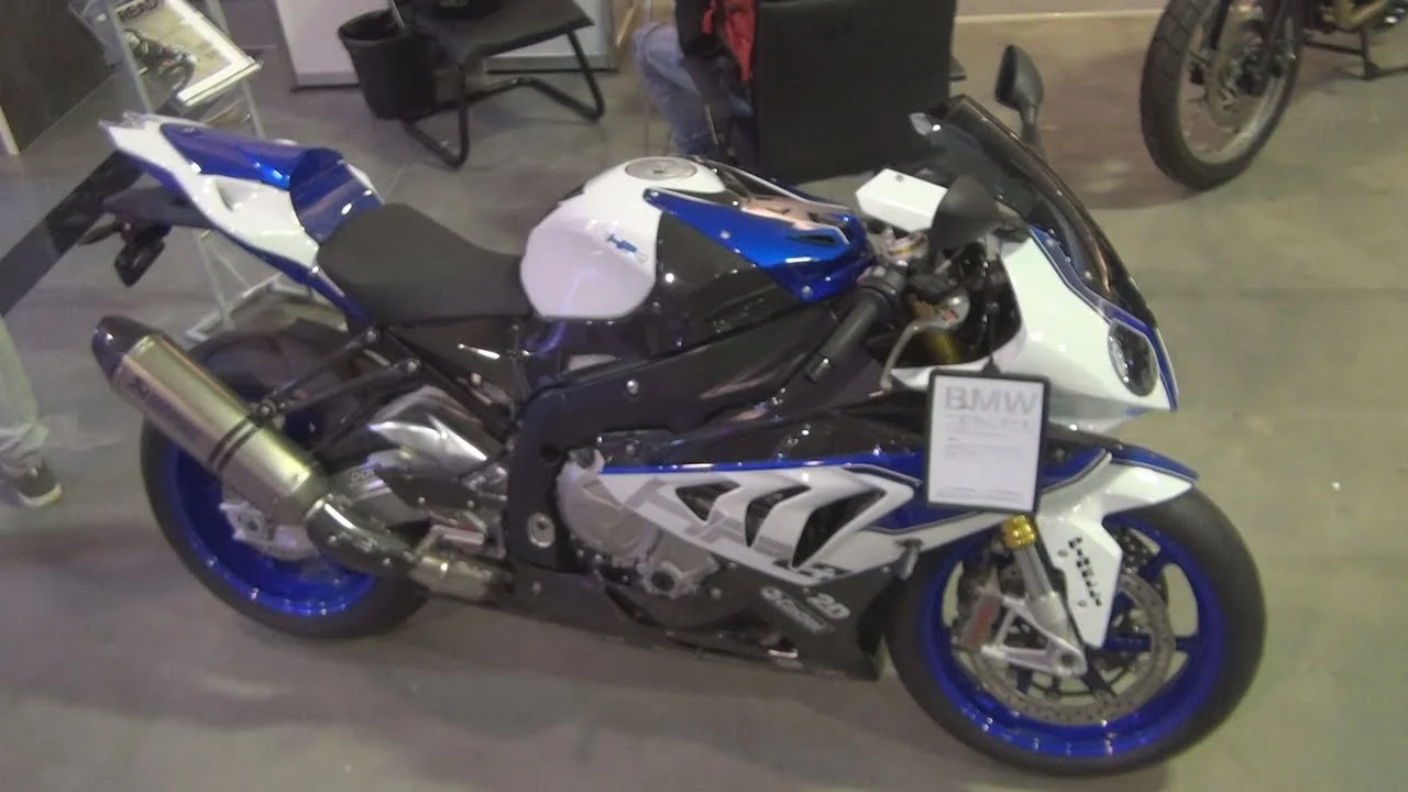 BMW HP4