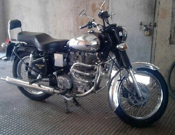 Enfield Bullet Machismo