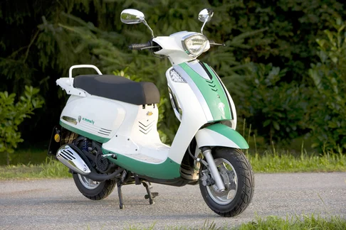 MZ Emmely 50 4T 2011