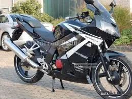 Daelim Roadwin R 125 F.I.