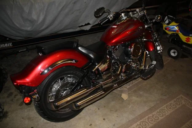 Yamaha V Star 1100 Custom