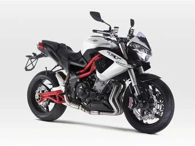 Benelli TNT 1130 R