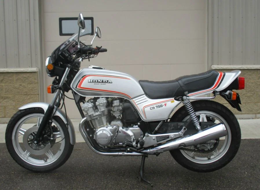 Honda CB750F SuperSport