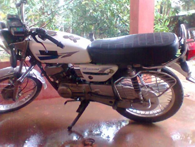 Yamaha RX 100