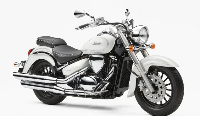 Suzuki Intruder Classic 400 Cast Wheel