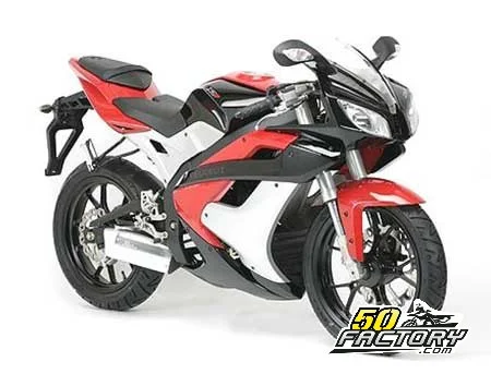 Peugeot XR7 2012