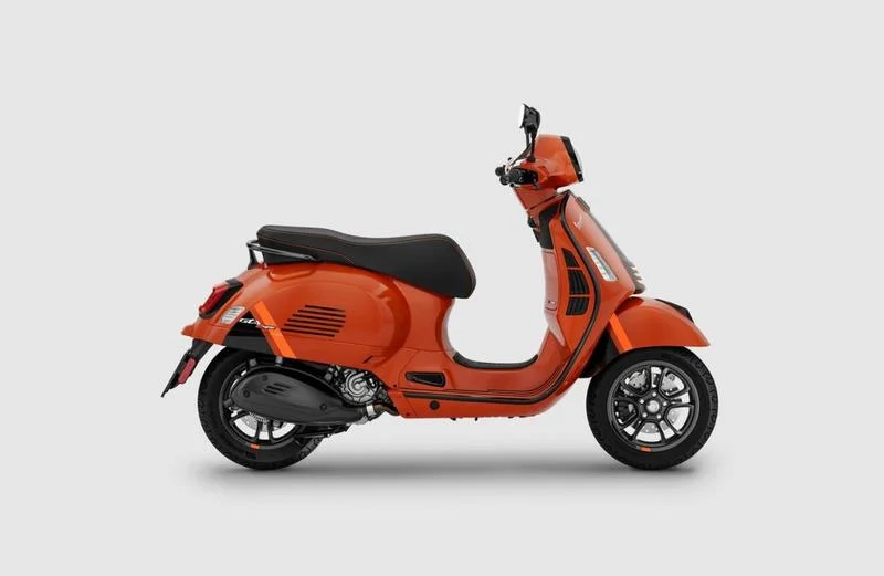 Vespa GTS Super 300 Sport 2024