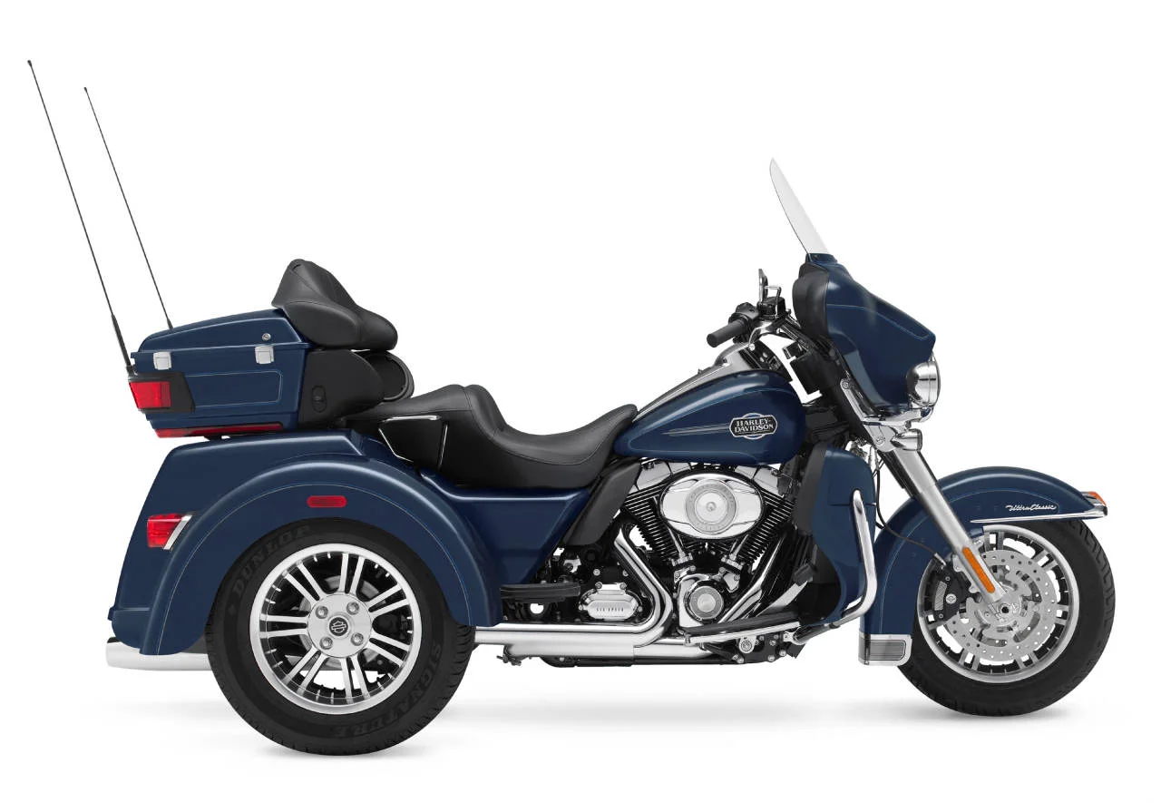 Harley-Davidson FLHTCUTG Tri Glide Ultra Classic