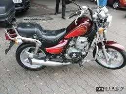 Hyosung GA 125 F Cruiser II