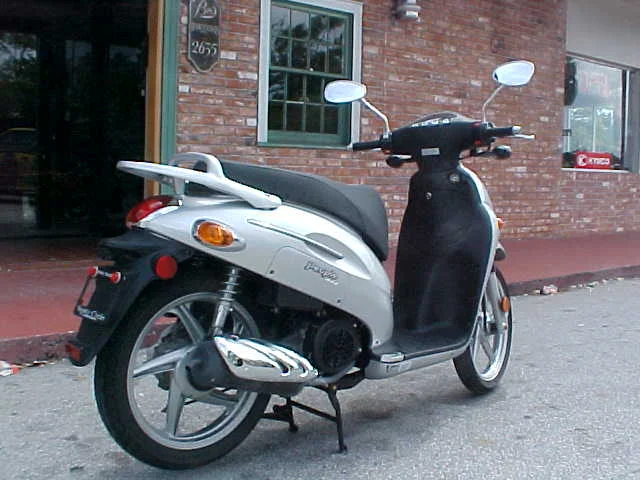 Kymco People 150