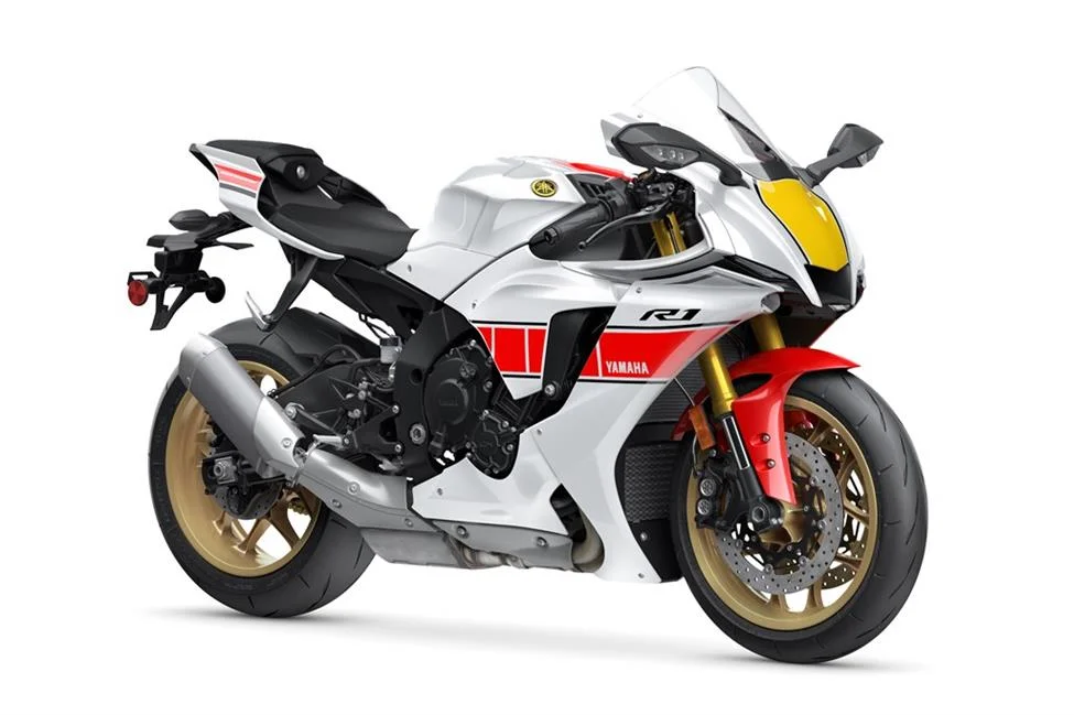 Yamaha R1