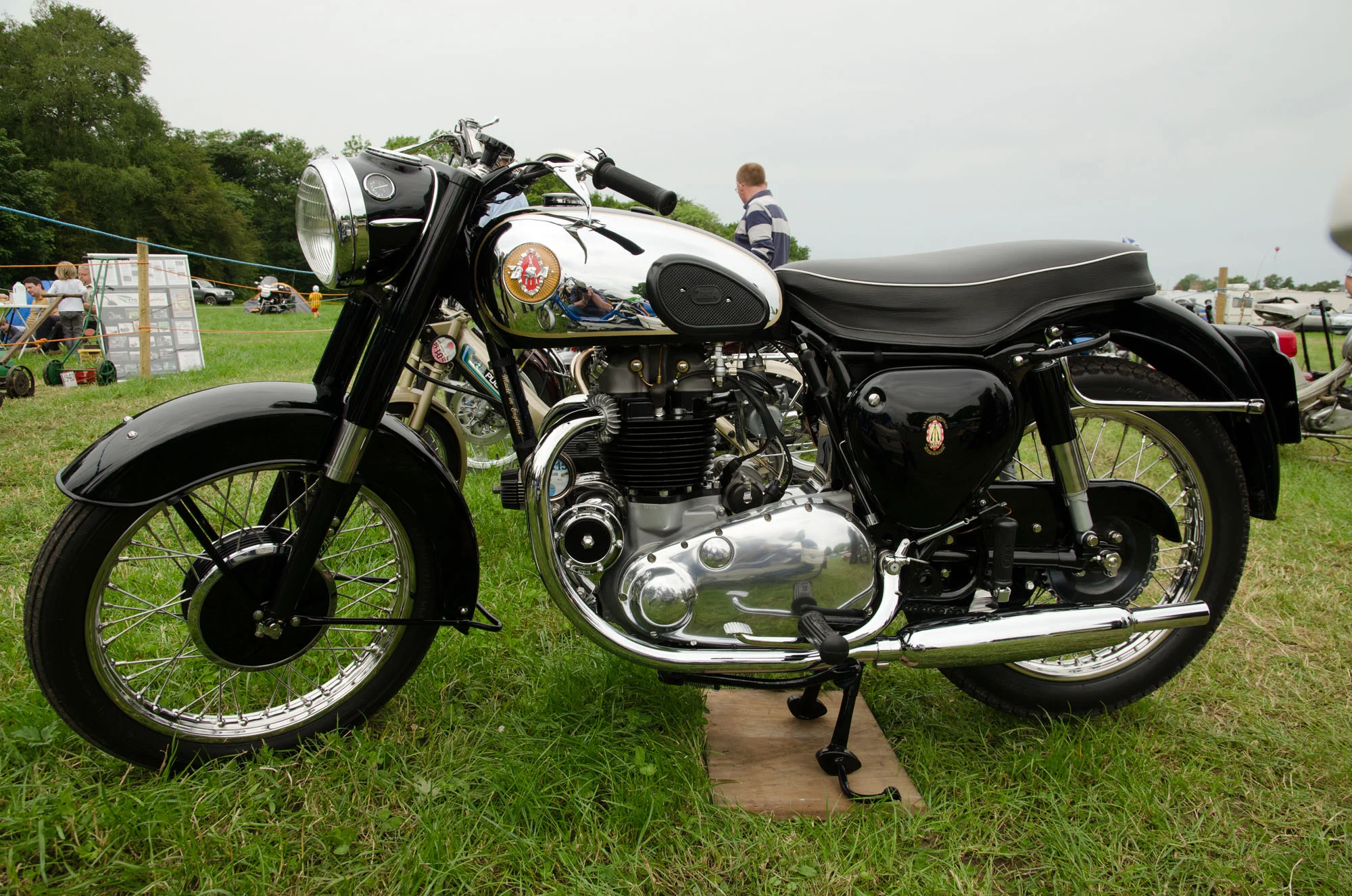 BSA Golden Flash