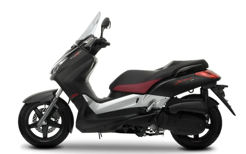 Yamaha X-MAX 125