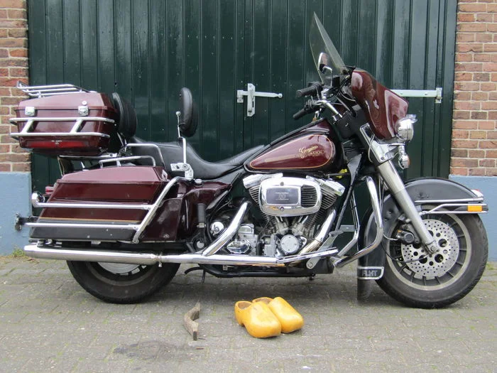 Harley-Davidson FLHTC 1340 Electra Glide Classic 1985