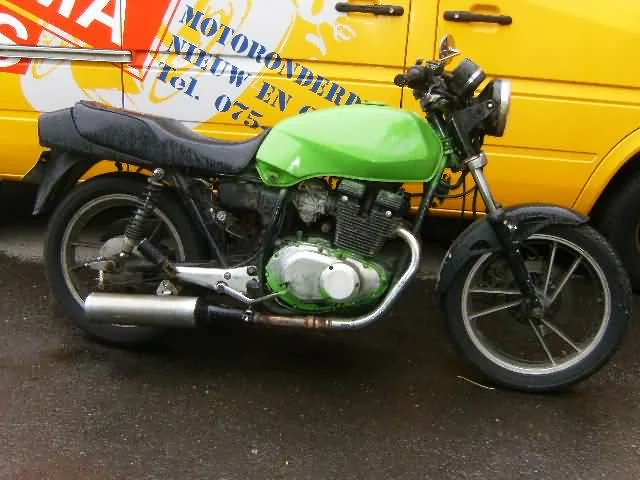 Suzuki GSX 400 E