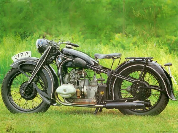 BMW R17