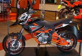 Megelli Supermoto 125 M 2009