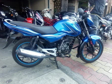 Bajaj Discover 100M