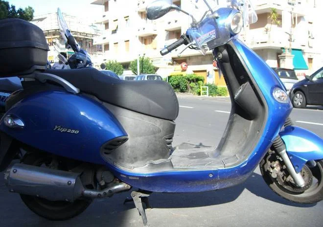 Kymco YUP 250